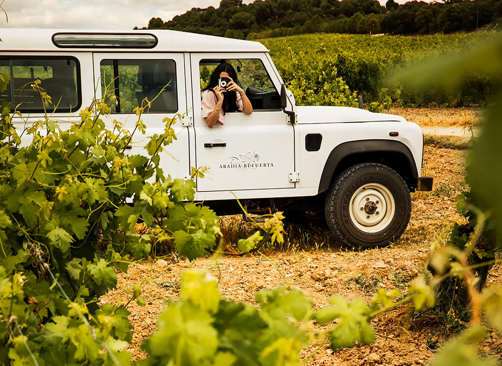 03-carrusel-abadia-romatica-desk-x2 H1NE