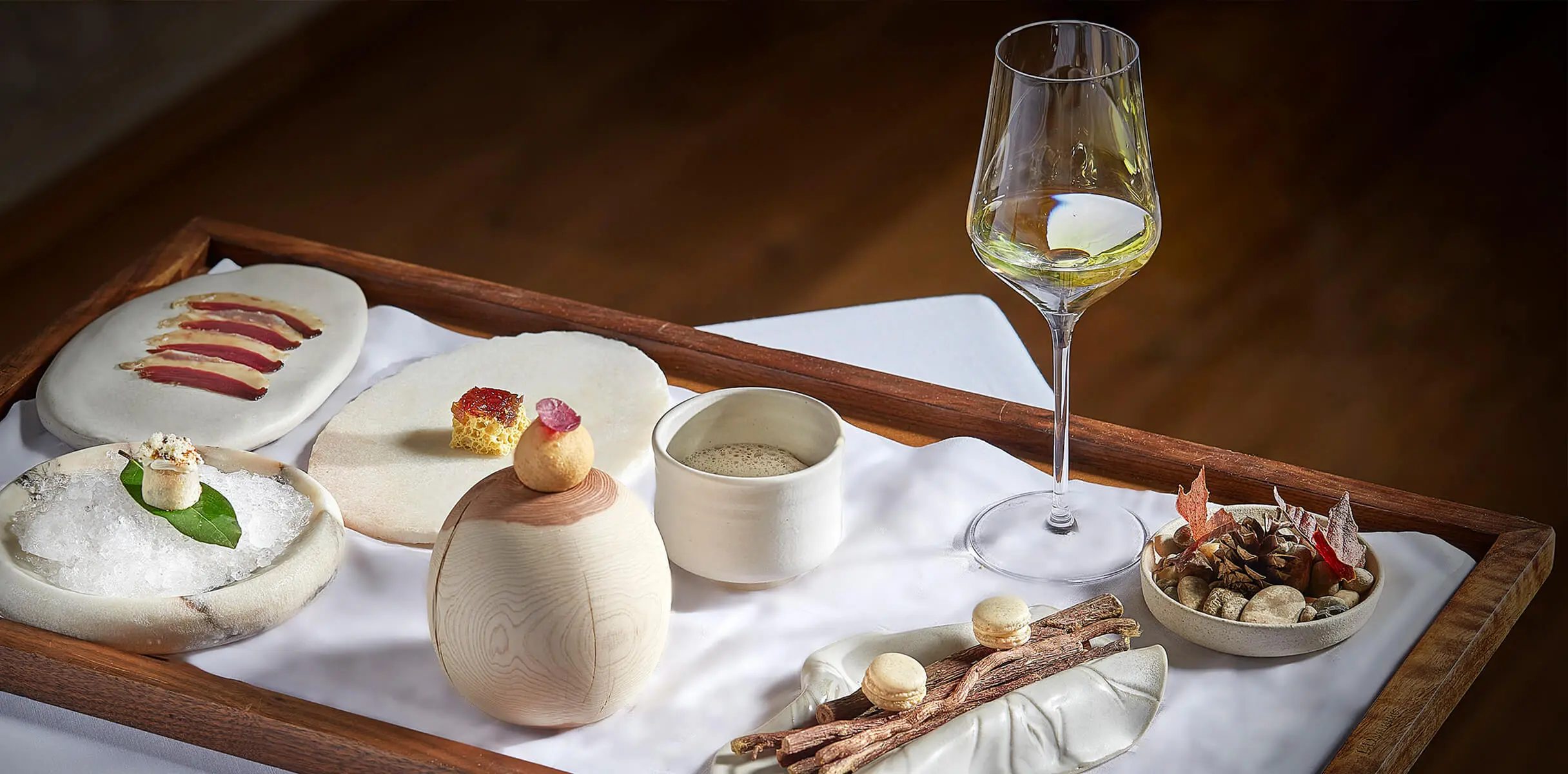 03-gastronomia-lujo-sensorial-carrusel-desk-x2