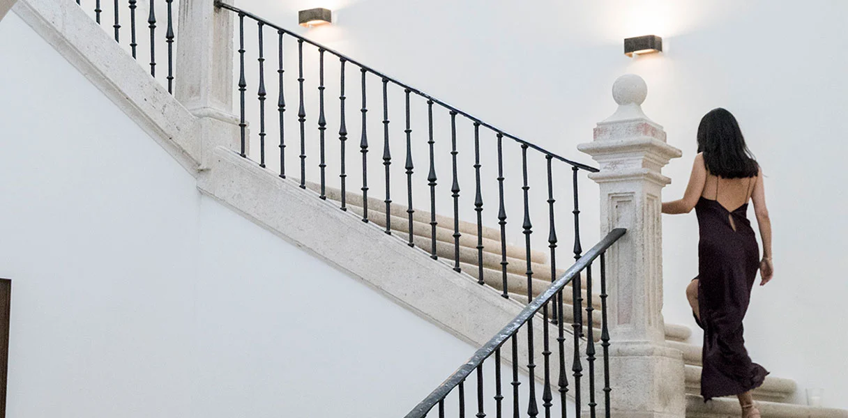 FOTO3-ESCALERA-BARROCA-DESKTOP-1216X600 H1H