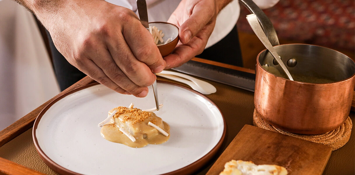 Refectorio 5 Plato-refectorio-4-web-desktop G3RF1