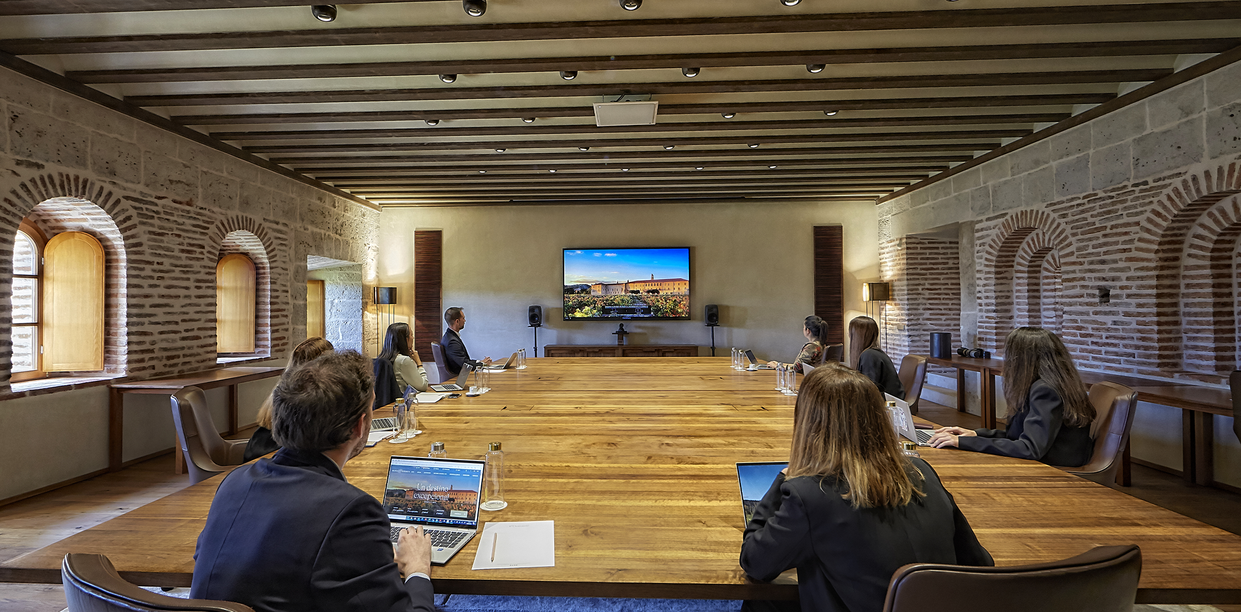 sala-consejo-personas CC1CC1