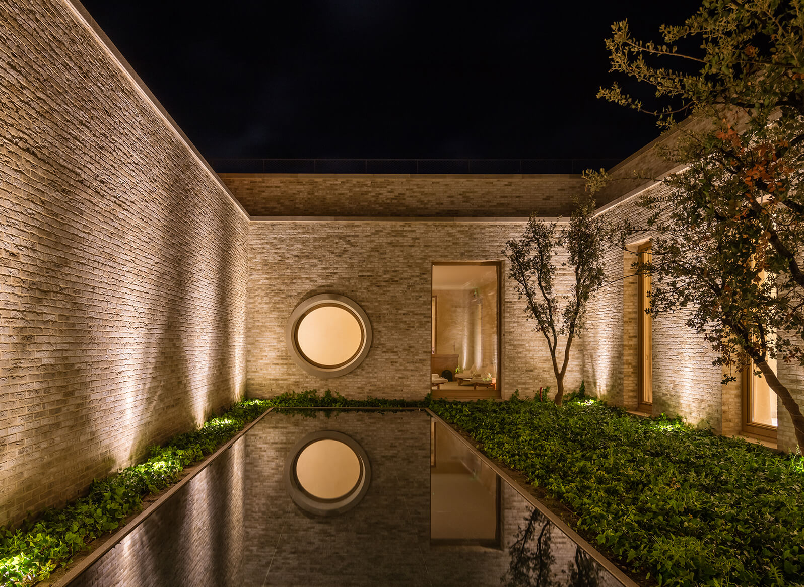 05-un-espacio-unico-carrusel-desk-x2