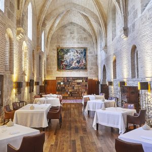 Refectorio dinner with wine pairing