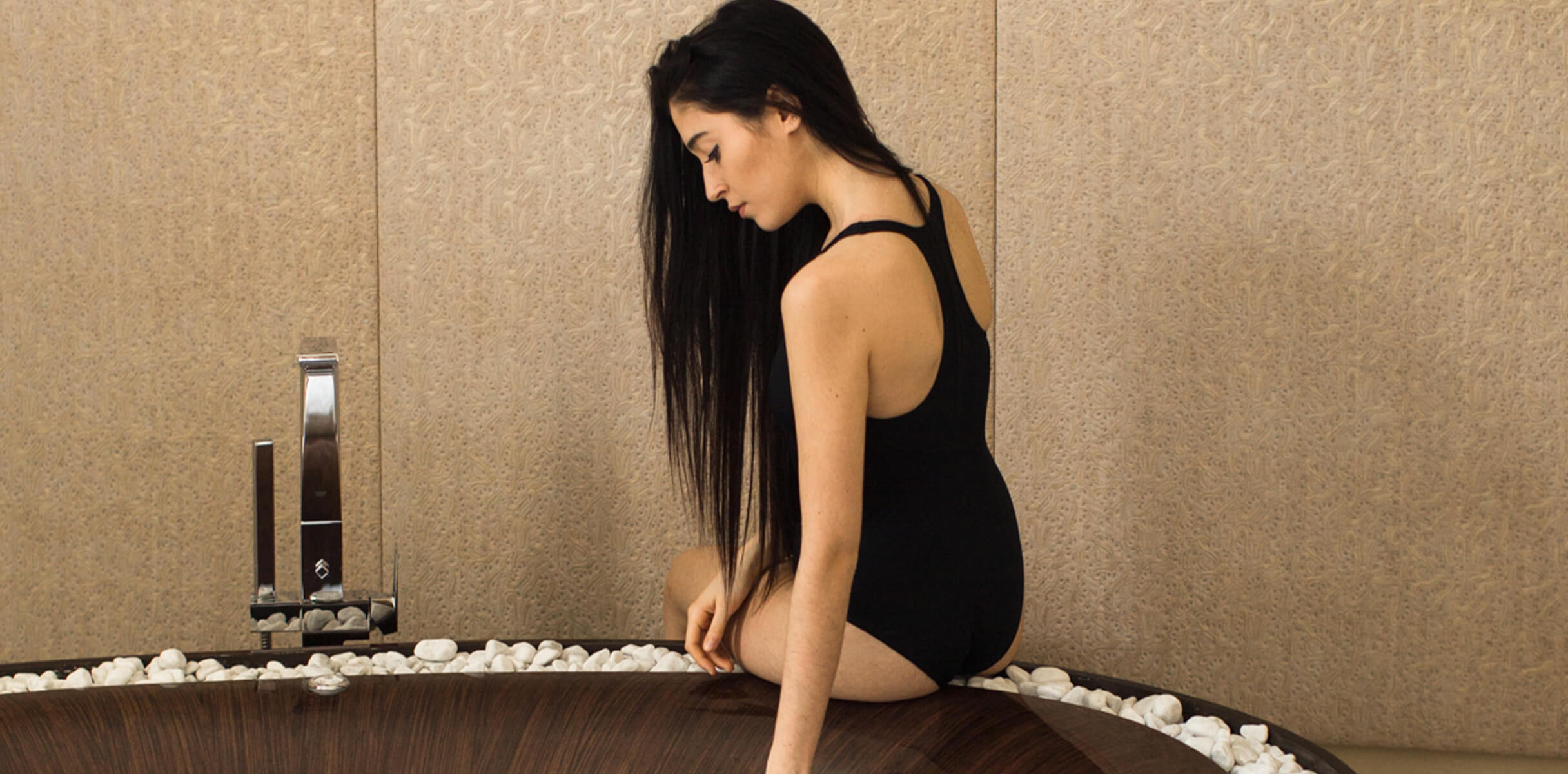 01_carrusel-retiro-romantico-desk_x2