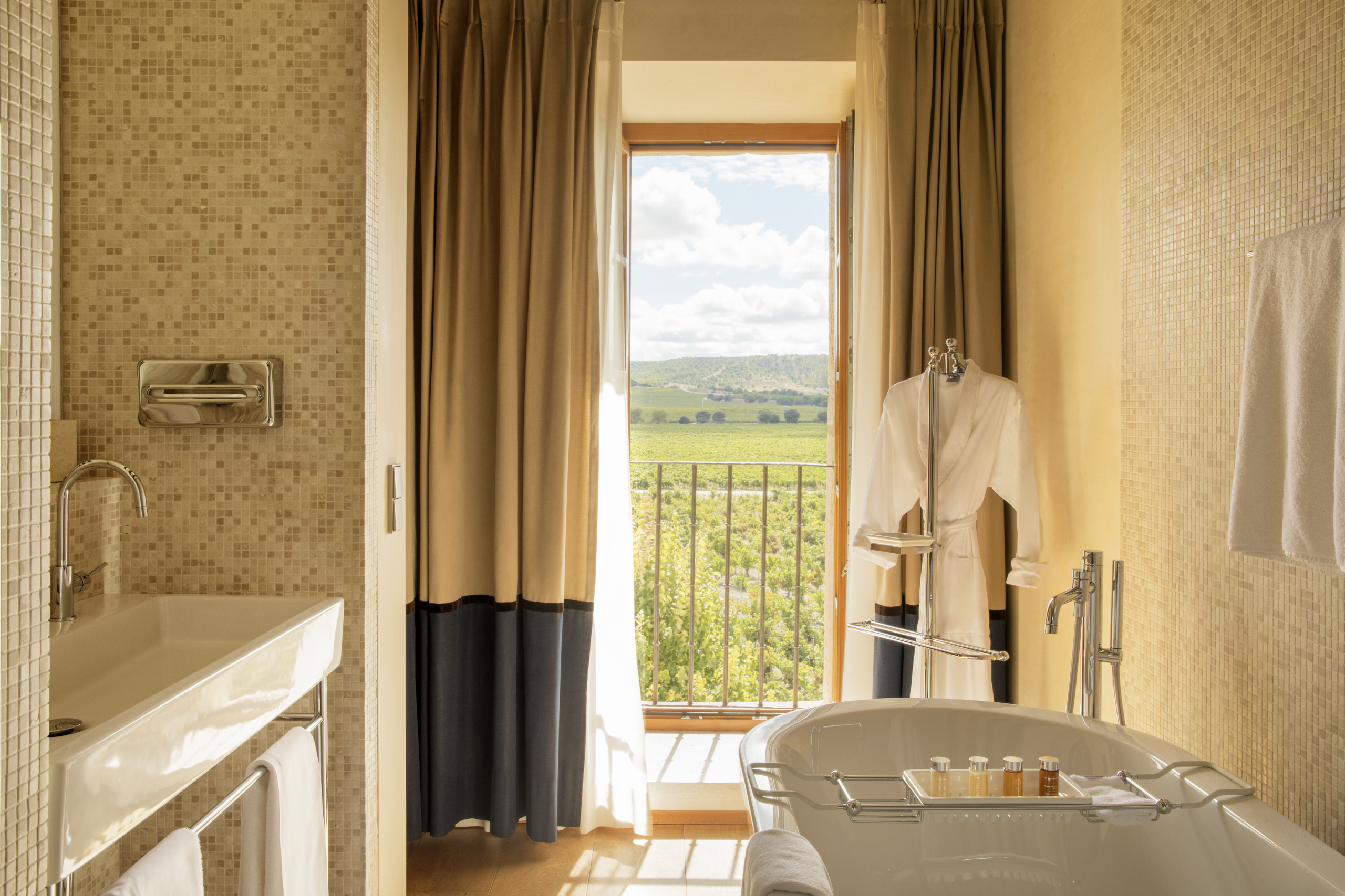 Habitación Doble Superior_Abadía Retuerta