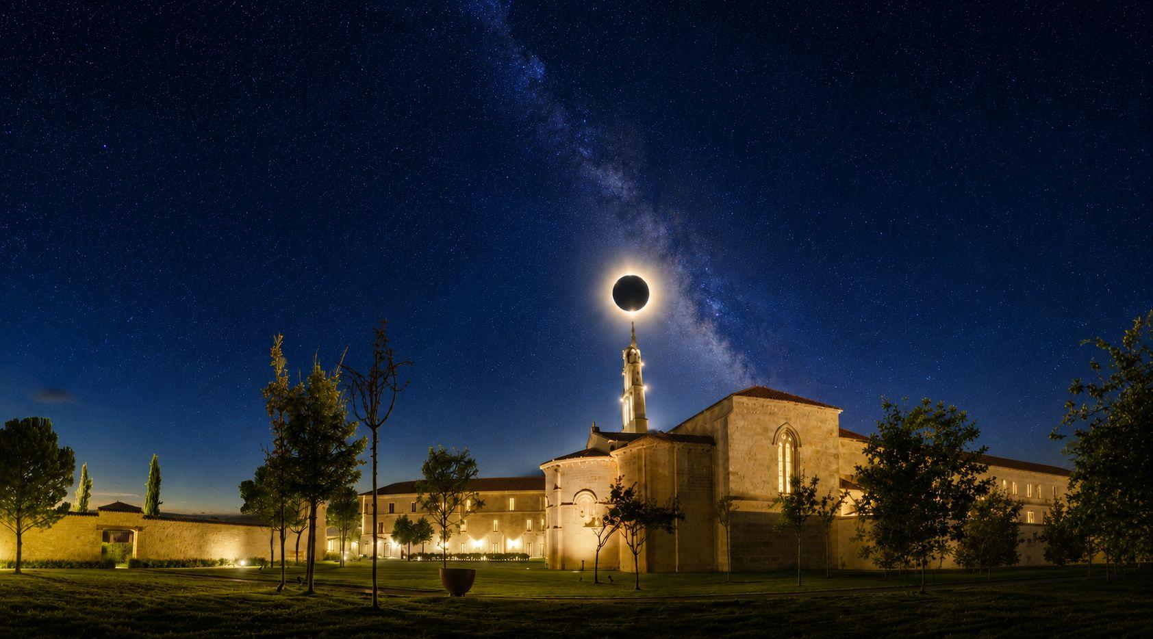 ECLIPSE AGOSTO